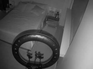 voyeurcam-casa-salsa-bedroom-13