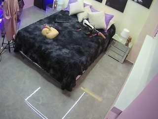 voyeurcam-casa-salsa-bedroom-13
