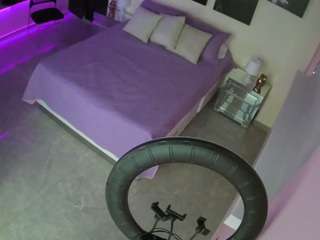 voyeurcam-casa-salsa-bedroom-13