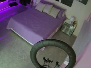 voyeurcam-casa-salsa-bedroom-13