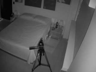 voyeurcam-casa-salsa-bedroom-13