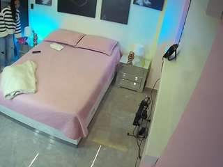 voyeurcam-casa-salsa-bedroom-13