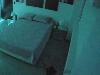 voyeurcam-casa-salsa-bedroom-13