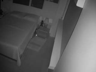 voyeurcam-casa-salsa-bedroom-13