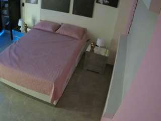 voyeurcam-casa-salsa-bedroom-13