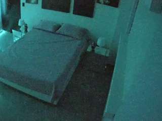 voyeurcam-casa-salsa-bedroom-13