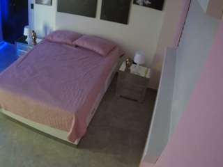 voyeurcam-casa-salsa-bedroom-13