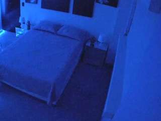 voyeurcam-casa-salsa-bedroom-13
