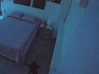 Mẫu này đang trực tiếp. voyeurcam-casa-salsa-bedroom-13