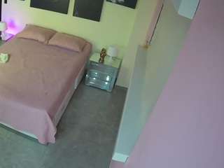 This model is live right now. voyeurcam-casa-salsa-bedroom-13