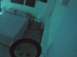 voyeurcam-casa-salsa-bedroom-13