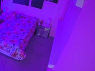 voyeurcam-casa-salsa-bedroom-13