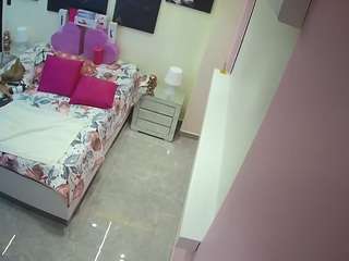 voyeurcam-casa-salsa-bedroom-13