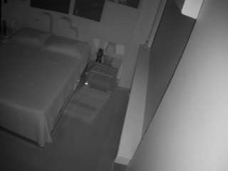 voyeurcam-casa-salsa-bedroom-13