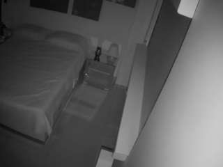 voyeurcam-casa-salsa-bedroom-13