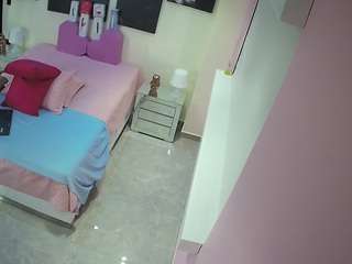 voyeurcam-casa-salsa-bedroom-13
