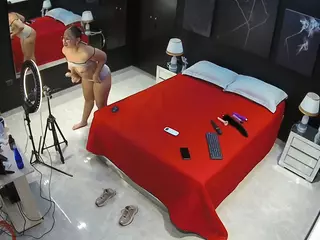 voyeurcam-casa-salsa-bedroom-13's Live Sex Cam Show