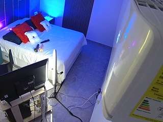 voyeurcam-casa-salsa-bedroom-8