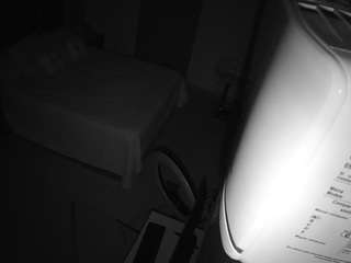 voyeurcam-casa-salsa-bedroom-8