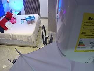 voyeurcam-casa-salsa-bedroom-8