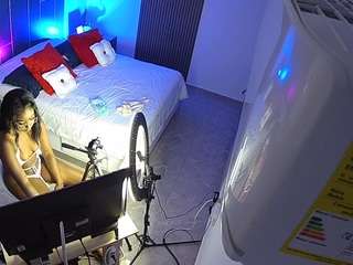 Akemy Room Cam camsoda voyeurcam-casa-salsa-bedroom-8