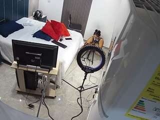 Tilatoti camsoda voyeurcam-casa-salsa-bedroom-8