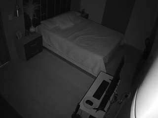 voyeurcam-casa-salsa-bedroom-8