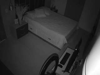 voyeurcam-casa-salsa-bedroom-8
