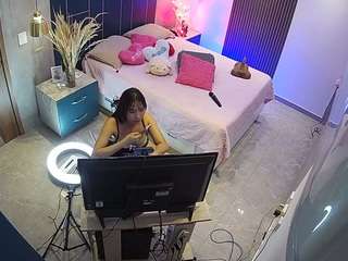voyeurcam-casa-salsa-bedroom-8