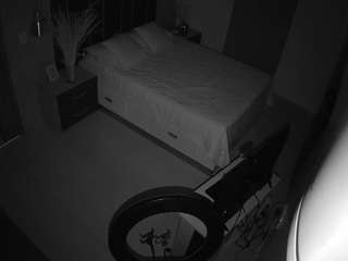 voyeurcam-casa-salsa-bedroom-8