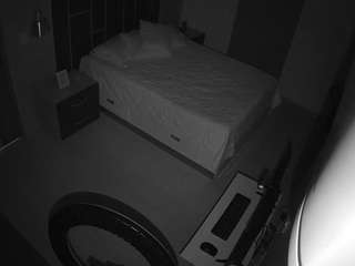 voyeurcam-casa-salsa-bedroom-8