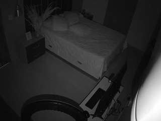 voyeurcam-casa-salsa-bedroom-8