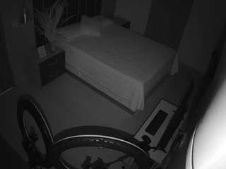 voyeurcam-casa-salsa-bedroom-8