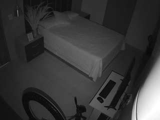 voyeurcam-casa-salsa-bedroom-8