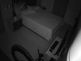 voyeurcam-casa-salsa-bedroom-8