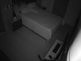 voyeurcam-casa-salsa-bedroom-8