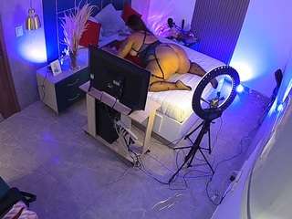voyeurcam-casa-salsa-bedroom-8