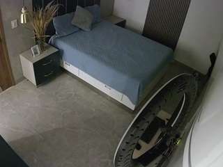 voyeurcam-casa-salsa-bedroom-8