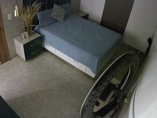 voyeurcam-casa-salsa-bedroom-8