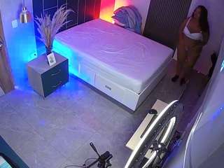 voyeurcam-casa-salsa-bedroom-8