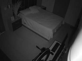voyeurcam-casa-salsa-bedroom-8