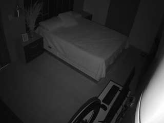 voyeurcam-casa-salsa-bedroom-8