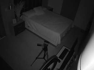 voyeurcam-casa-salsa-bedroom-8