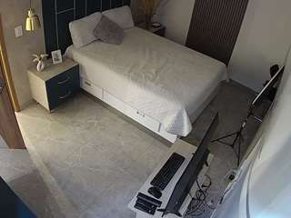 voyeurcam-casa-salsa-bedroom-8