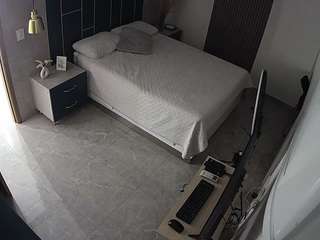 voyeurcam-casa-salsa-bedroom-8