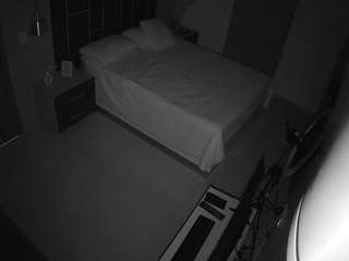 voyeurcam-casa-salsa-bedroom-8