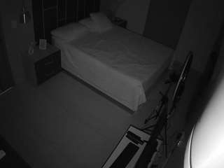 voyeurcam-casa-salsa-bedroom-8