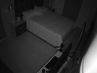 voyeurcam-casa-salsa-bedroom-8