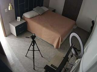 voyeurcam-casa-salsa-bedroom-8