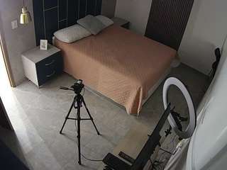 voyeurcam-casa-salsa-bedroom-8